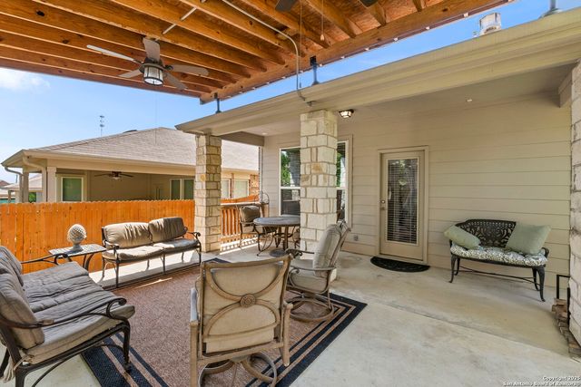 7635 Paraiso Crest, Boerne, TX 78015