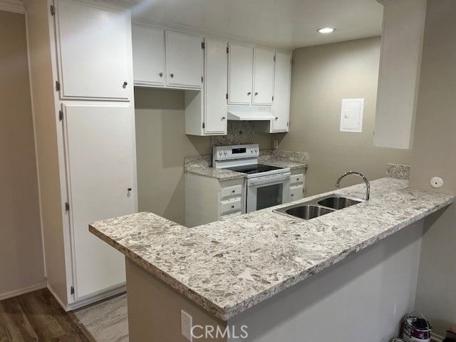 2521 W Sunflower, Santa Ana, CA 92704