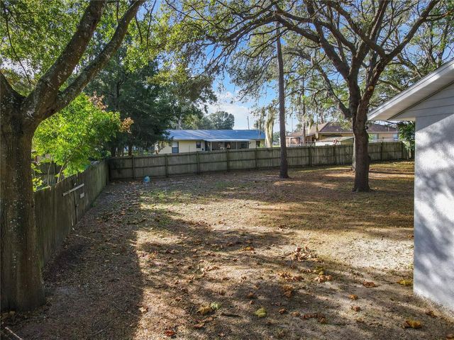 11520 SE 129TH PLACE, Ocklawaha, FL 32179