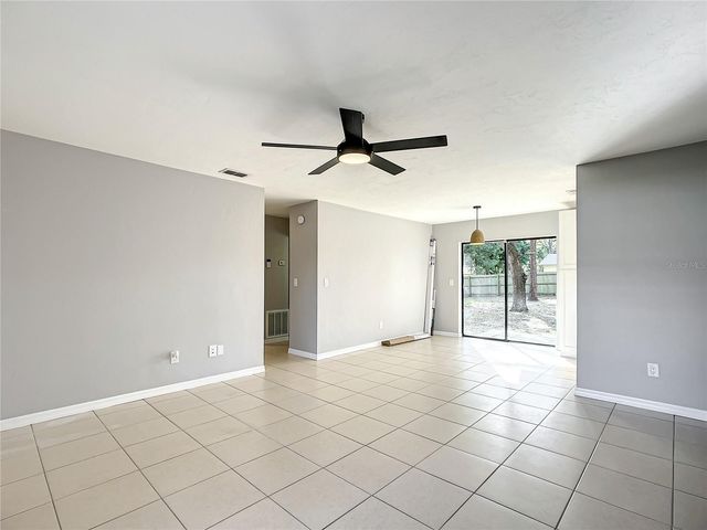 11520 SE 129TH PLACE, Ocklawaha, FL 32179