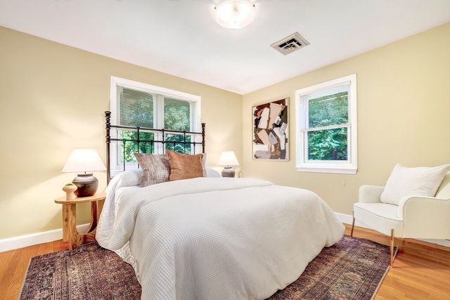 22 Nardell Rd, Newton, MA 02459