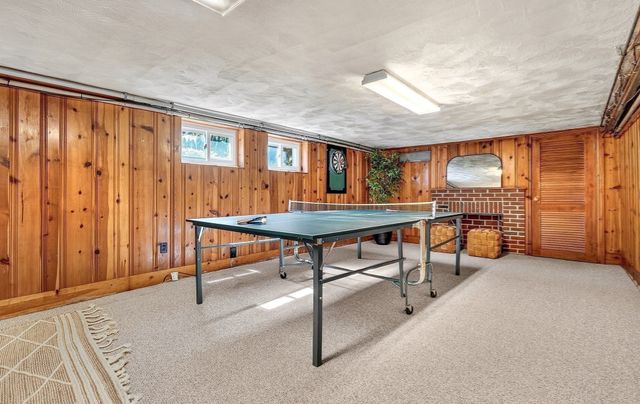 22 Nardell Rd, Newton, MA 02459