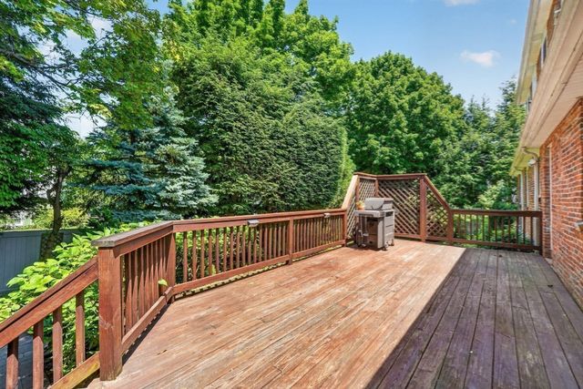 22 Nardell Rd, Newton, MA 02459