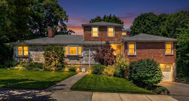 22 Nardell Rd, Newton, MA 02459