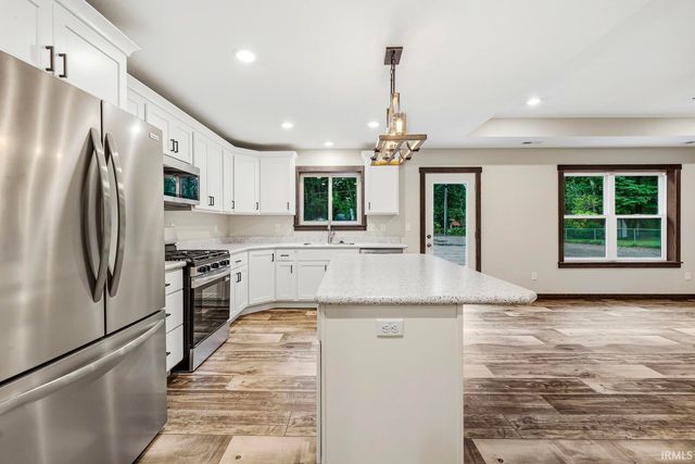 30416 Lantern Lane, Elkhart, IN 46514