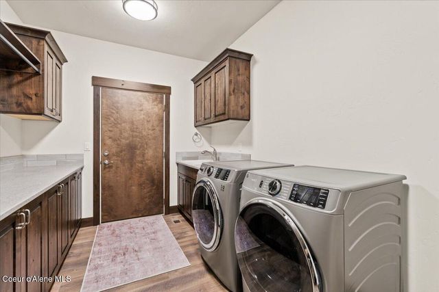 3462 E WINRAY DR, Hayden, ID 83835
