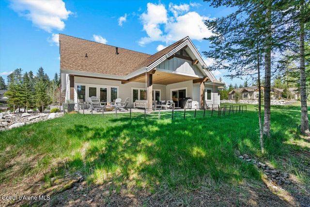 3462 E WINRAY DR, Hayden, ID 83835