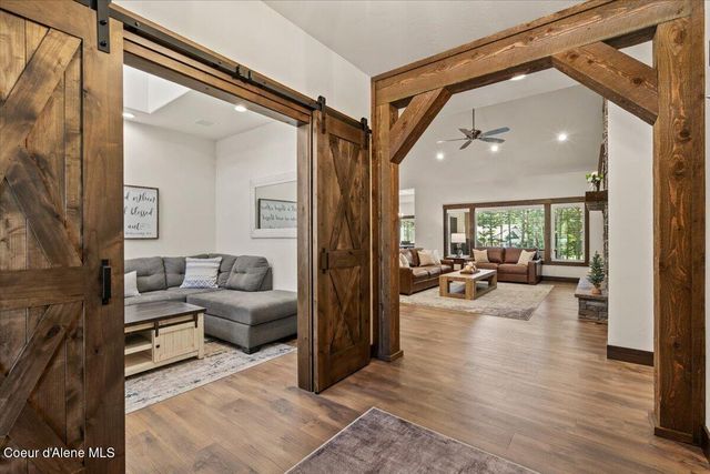 3462 E WINRAY DR, Hayden, ID 83835