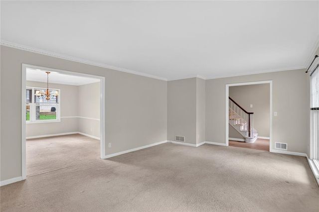 4624 Mountain Creek Drive NE, Roswell, GA 30075