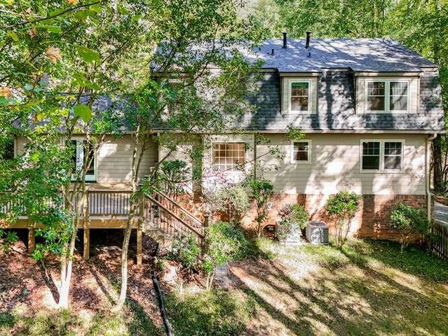 4624 Mountain Creek Drive NE, Roswell, GA 30075