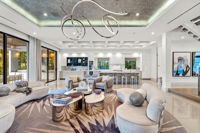 1040 S Ocean Boulevard, Delray Beach, FL 33483