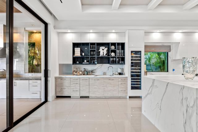 1040 S Ocean Boulevard, Delray Beach, FL 33483