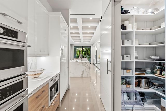 1040 S Ocean Boulevard, Delray Beach, FL 33483