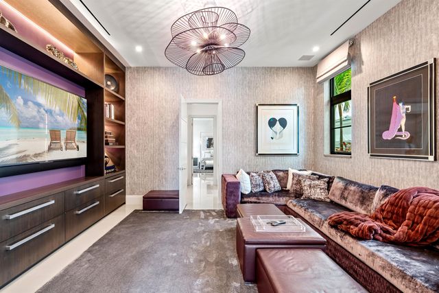 1040 S Ocean Boulevard, Delray Beach, FL 33483