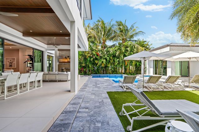 1040 S Ocean Boulevard, Delray Beach, FL 33483
