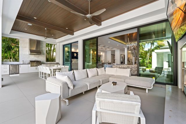 1040 S Ocean Boulevard, Delray Beach, FL 33483