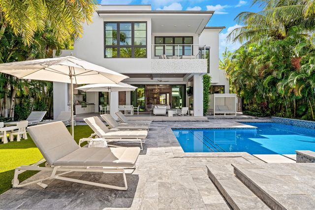 1040 S Ocean Boulevard, Delray Beach, FL 33483