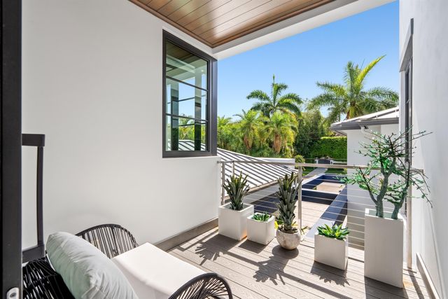1040 S Ocean Boulevard, Delray Beach, FL 33483