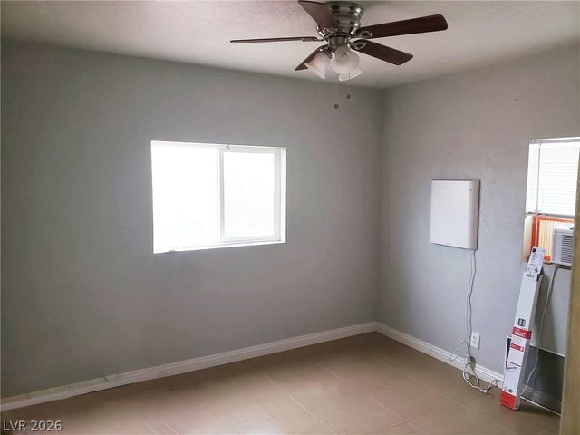 313 North 8th Street, Las Vegas, NV 89101