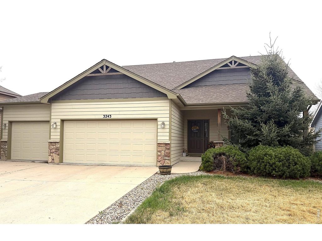 3243 Ambush Dr, Wellington, CO 80549