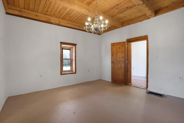 82 Edmundo Road, Belen, NM 87002