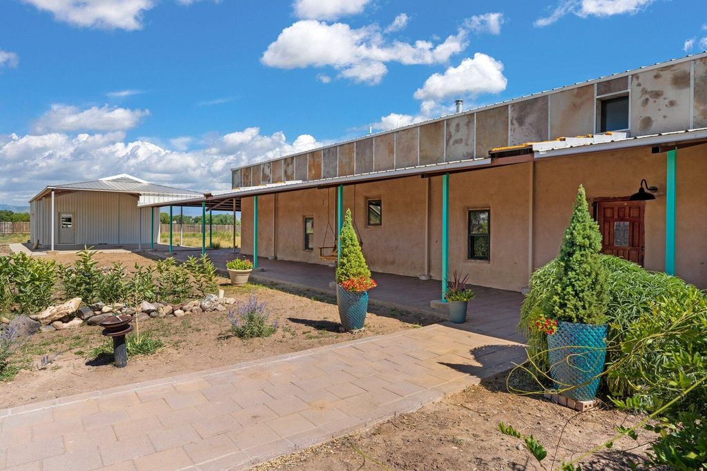 82 Edmundo Road, Belen, NM 87002