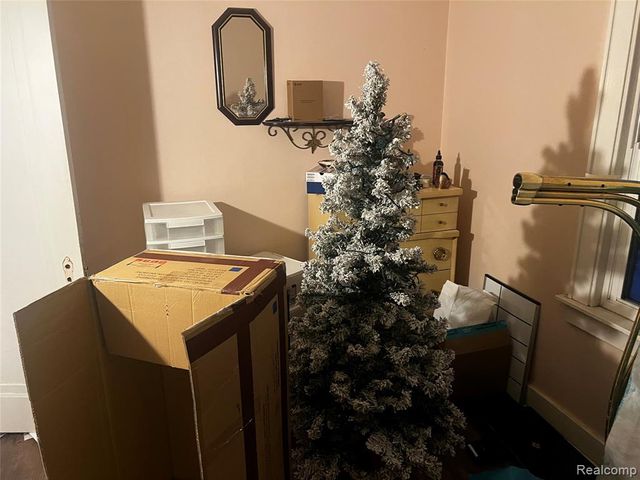 2064 Wyoming Avenue, Wyoming, MI 49519