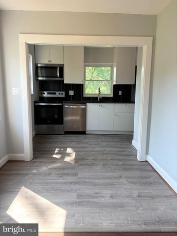 9103 WALLACE RD, Lanham, MD 20706