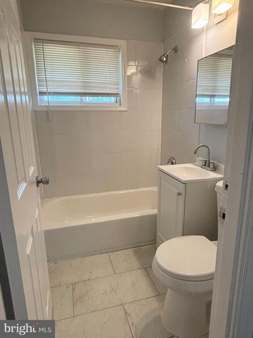 9103 WALLACE RD, Lanham, MD 20706