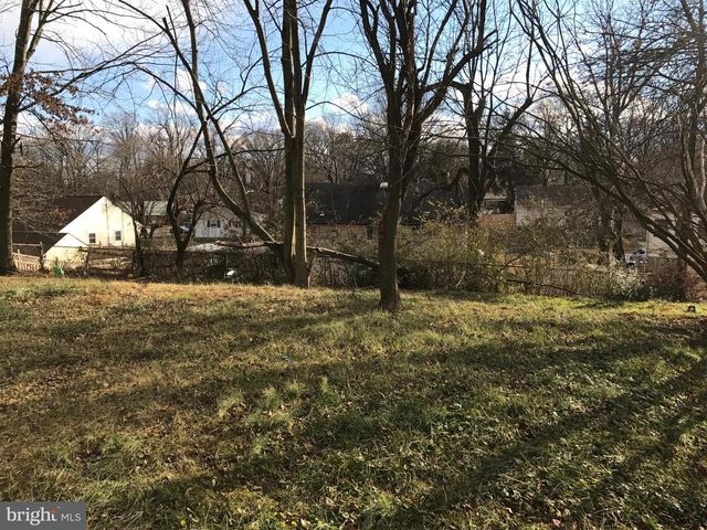 9103 WALLACE RD, Lanham, MD 20706
