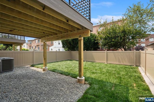 465B 1st Street, Palisades Park, NJ 07650