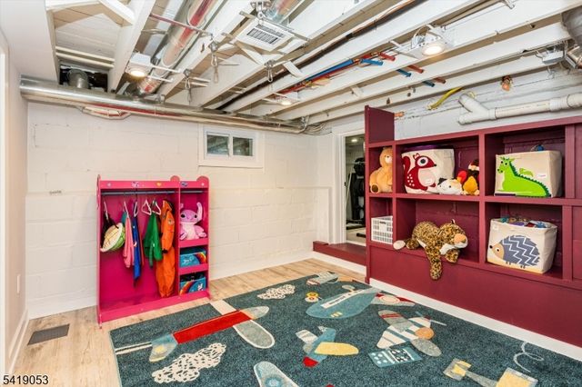 249 Kingsland Ter, South Orange Village Twp., NJ 07079
