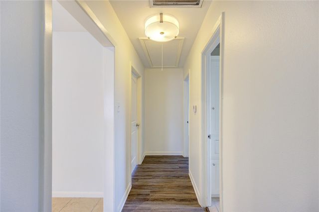 9811 Shadydale Lane, Houston, TX 77016