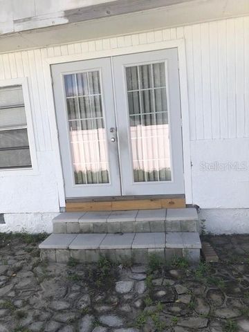 10414 N HARTTS DRIVE, Tampa, FL 33617