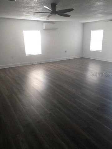 10414 N HARTTS DRIVE, Tampa, FL 33617