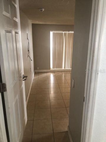 10414 N HARTTS DRIVE, Tampa, FL 33617