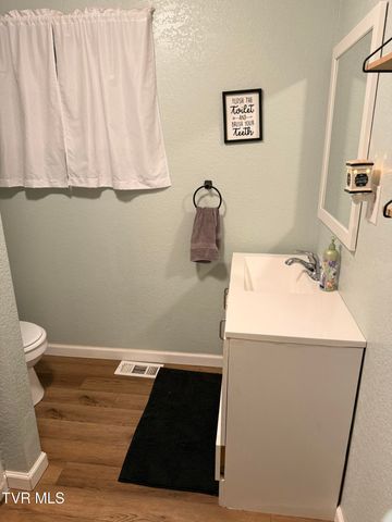 864 Big Smith Ridge Road, Clintwood, VA 24228