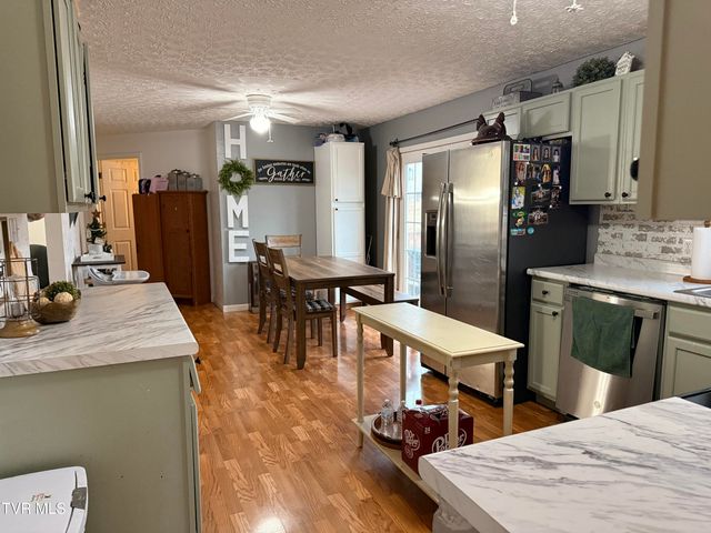 864 Big Smith Ridge Road, Clintwood, VA 24228