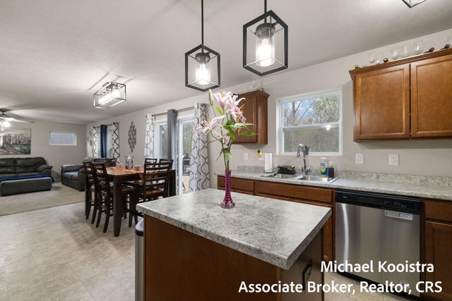 152 Foxtail Drive, Ionia City, MI 48846