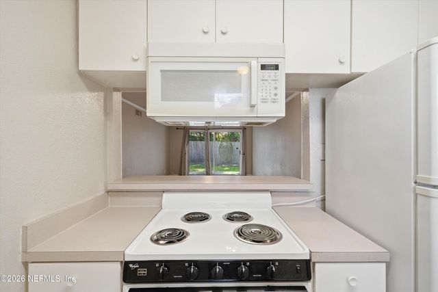 4836 ATLANTIC Boulevard 104, Jacksonville, FL 32207