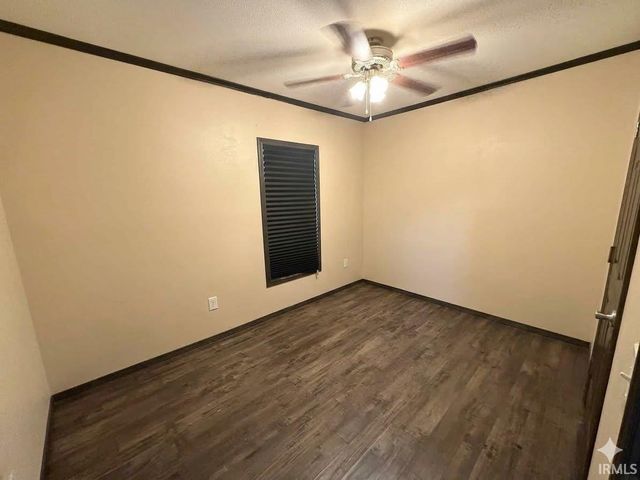 120 E 7th Street, Newberry, IN 47449