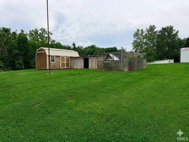 120 E 7th Street, Newberry, IN 47449