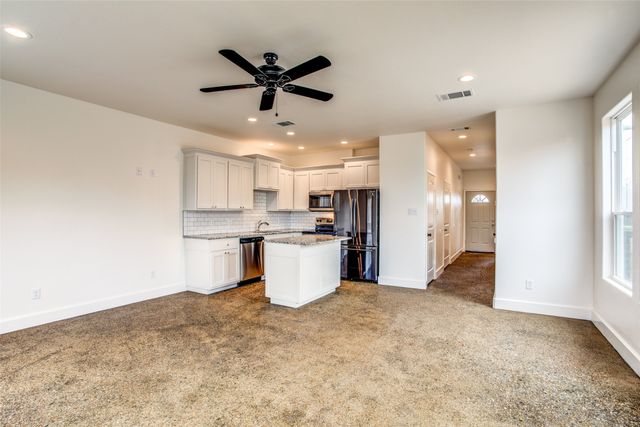 117 Dealva Court, Weatherford, TX 76088