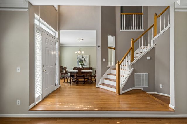 229 Circle View Dr, Franklin, TN 37067