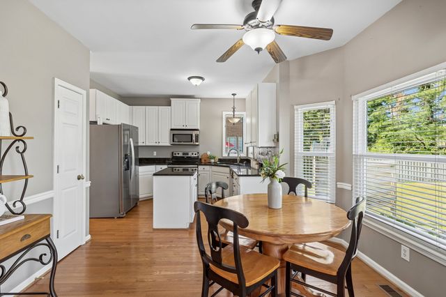 229 Circle View Dr, Franklin, TN 37067