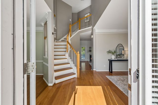 229 Circle View Dr, Franklin, TN 37067