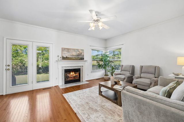 229 Circle View Dr, Franklin, TN 37067