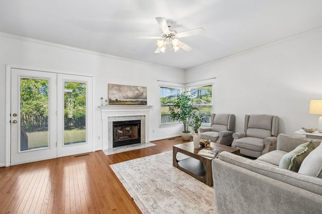 229 Circle View Dr, Franklin, TN 37067