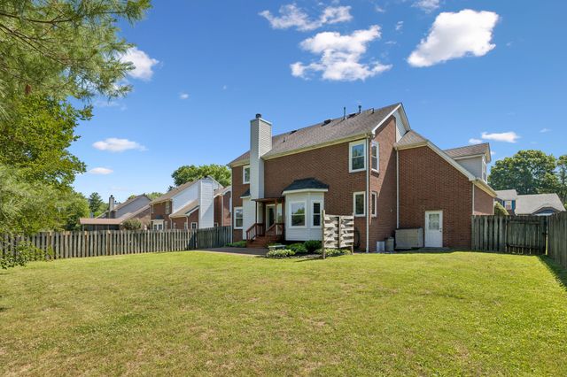 229 Circle View Dr, Franklin, TN 37067