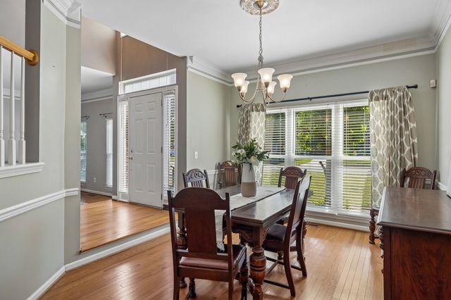 229 Circle View Dr, Franklin, TN 37067